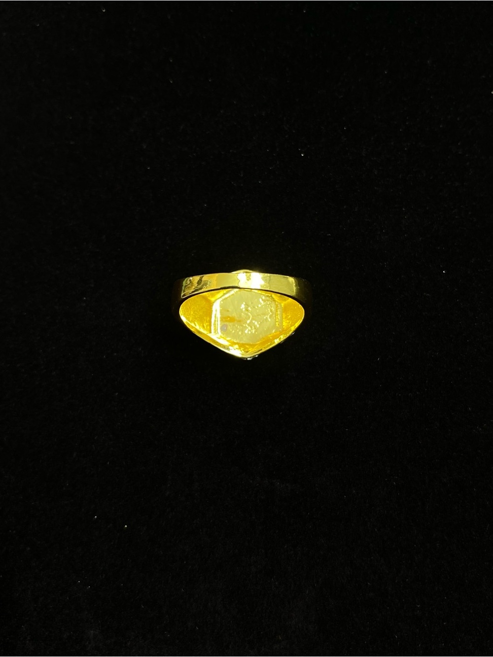 Gold hexagon ring - Picture 7 of 7